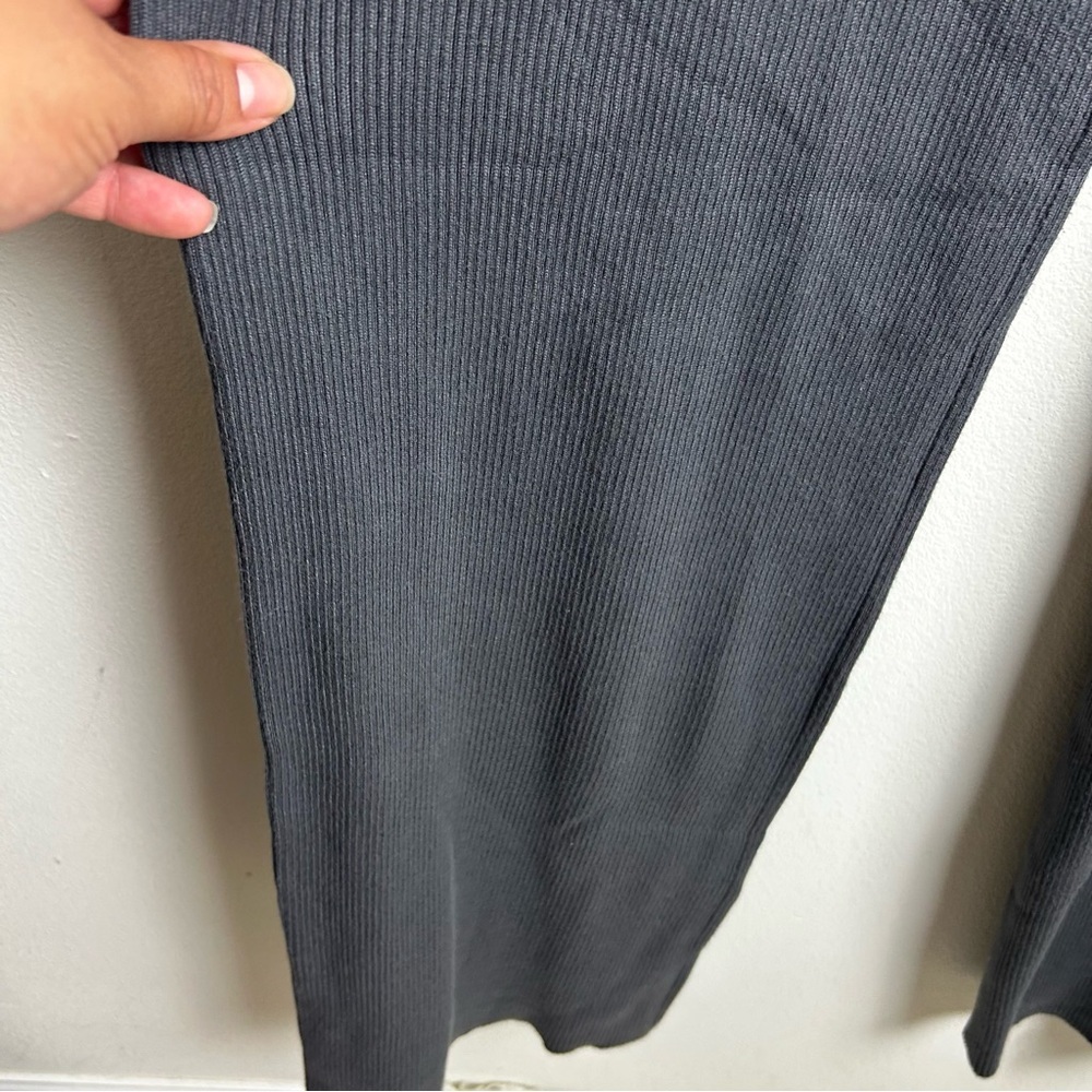 MESHKI Gray Ribbed Flare thick knit pants size: XXXL - Picture 4 of 8